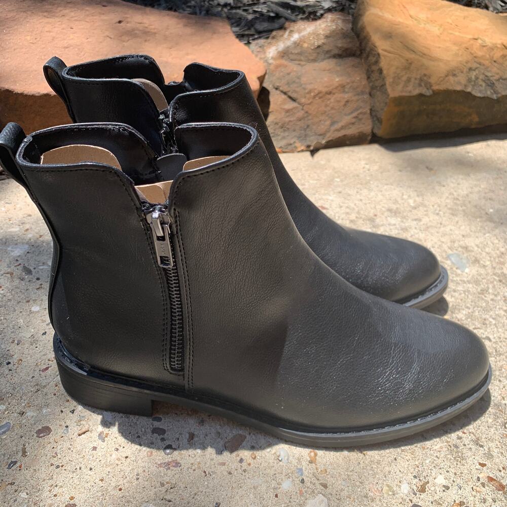 Women’s Black Brenna Ankle Boots Size 8.5 NWT-Universal Thread